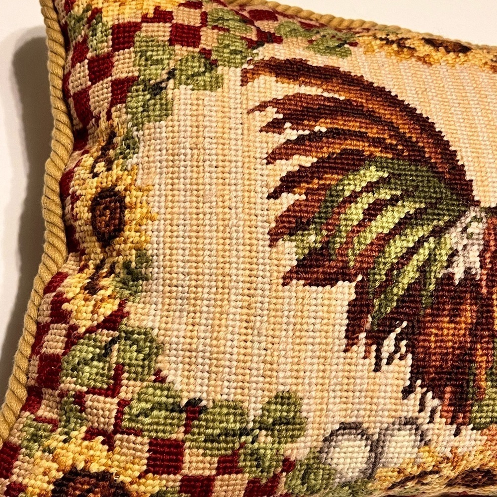 Rooster/sunflower tapestry petit point needle point throwpillow gold velour back - Picture 6 of 16